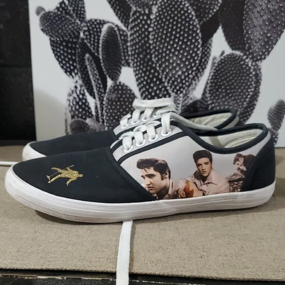 Elvis Presley Black and White Sneakers - Picture 8 of 12